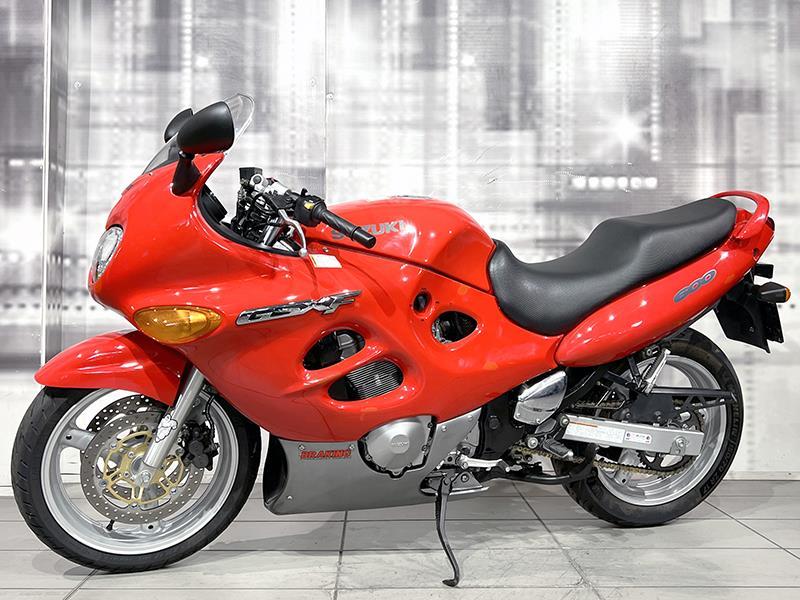 Suzuki GSX 600 F