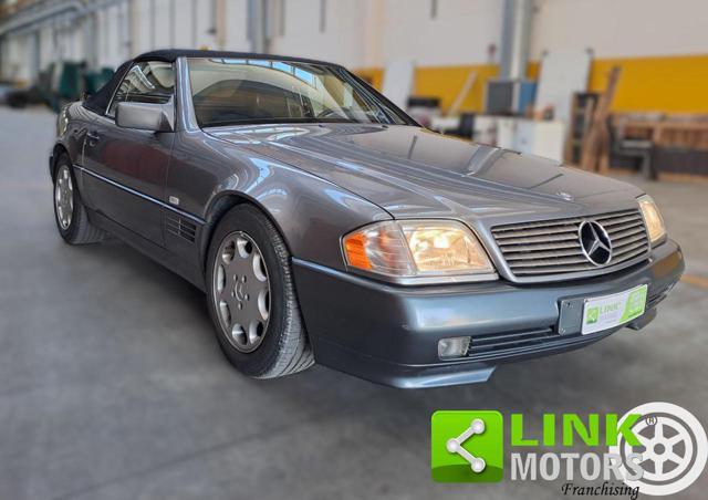 MERCEDES-BENZ SL 300 SL-24