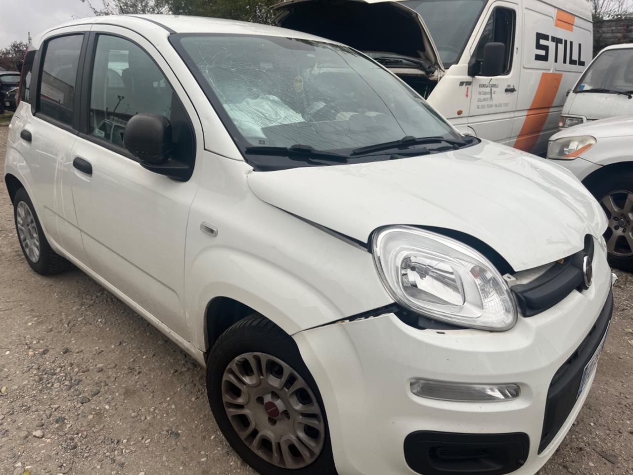 Fiat Panda 1.2 2016 sinistrata