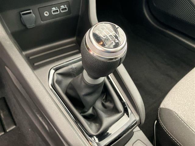 RENAULT Clio 1.0 TCe Evolution
