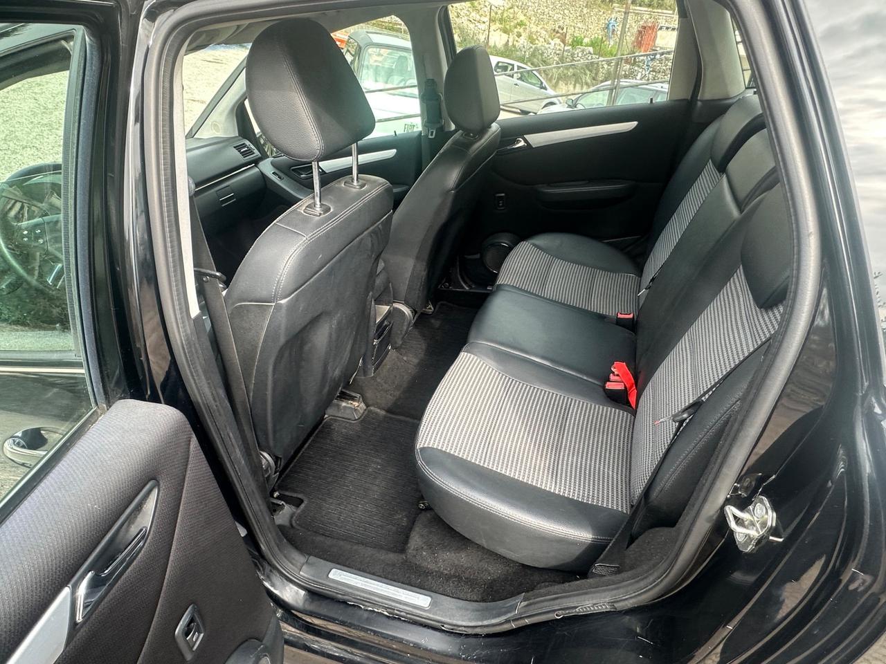 Mercedes-benz B 200 CDI Sport