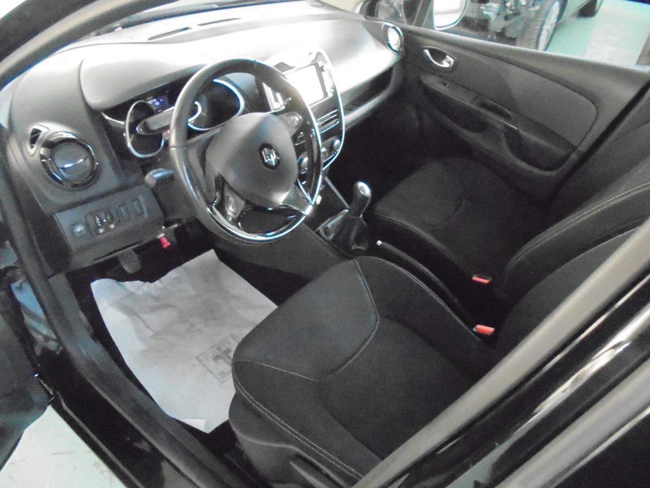 Renault Clio 1.2 75CV 5 porte Life E6 GPL