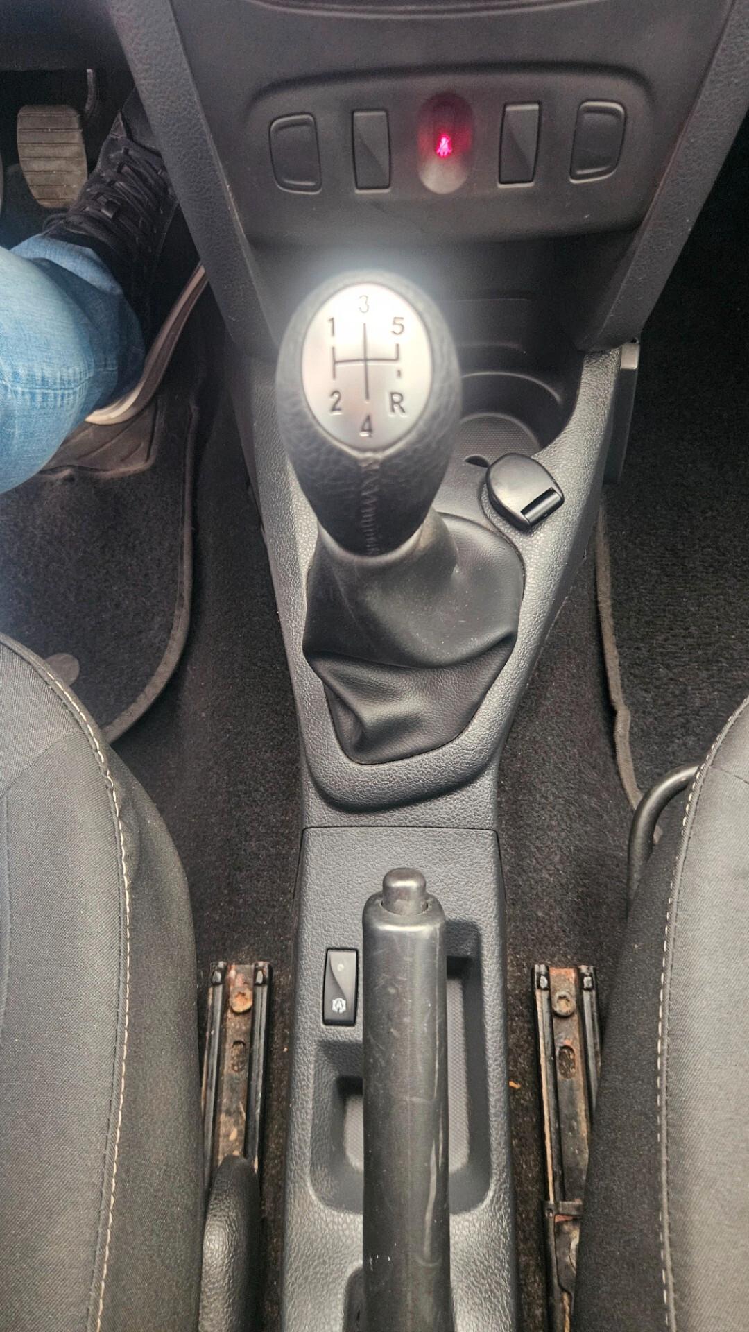 Dacia Sandero 1.5 dCi 8V 75CV Start&Stop Lauréate