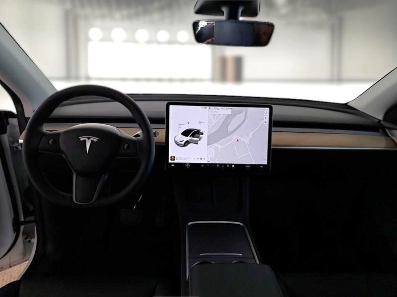 TESLA MODEL Y 50 KWH RWD AUT. SUV