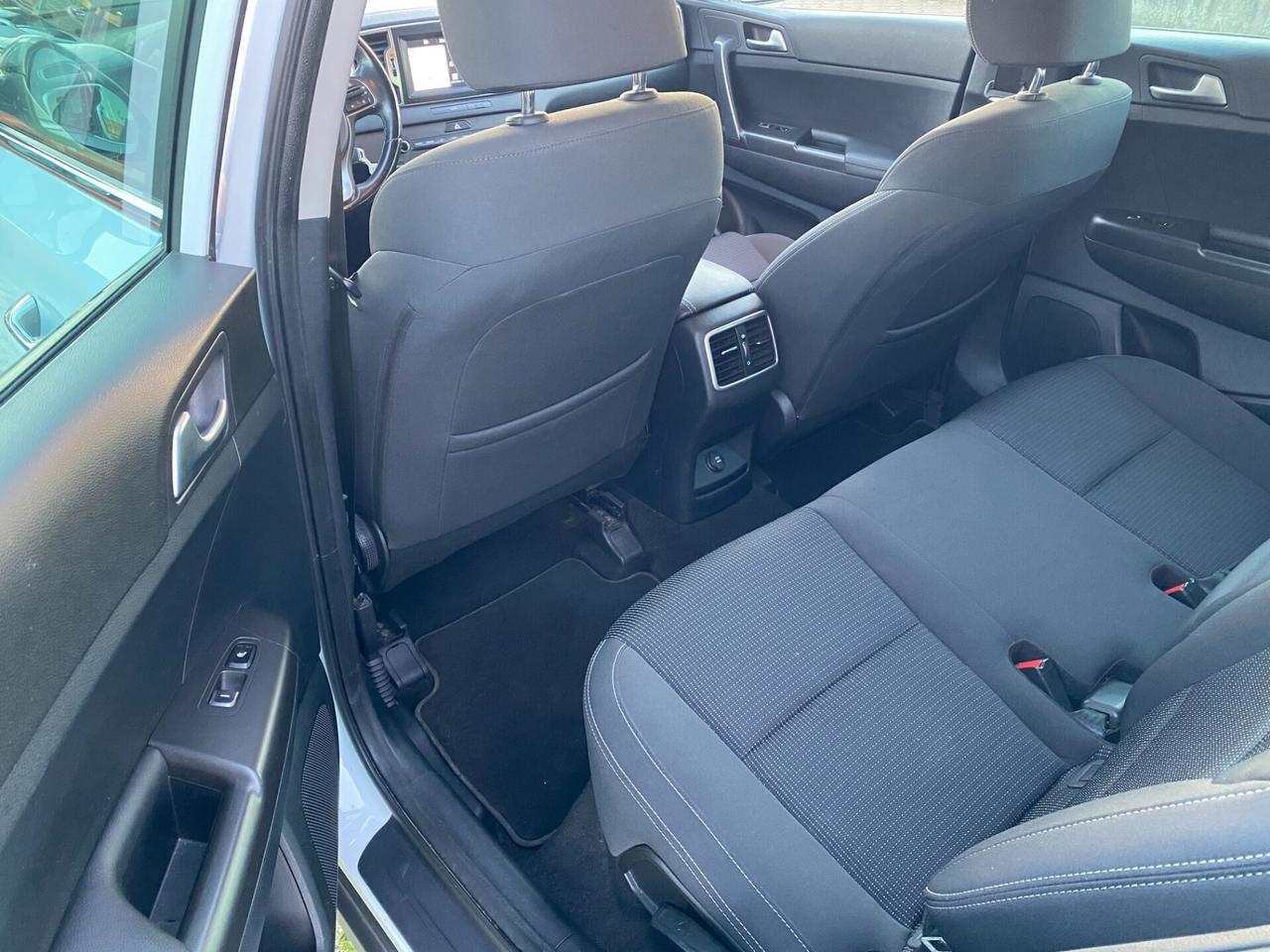 KIA - Sportage - 1.6 GDI 2WD Cool - NEOPATENTATI -