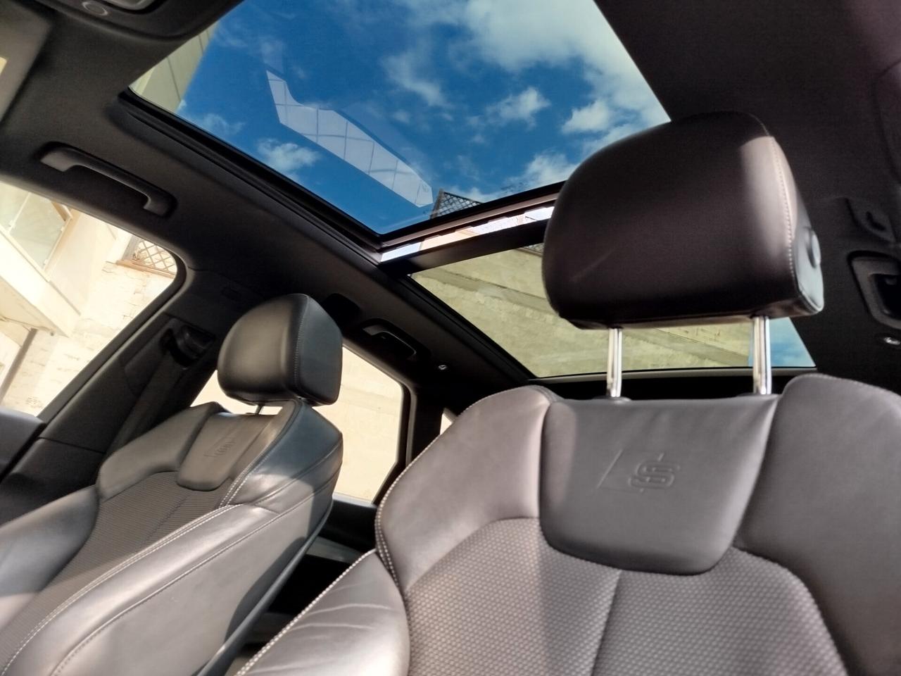 Audi Q5 2.0 TDI quattro S tronic line