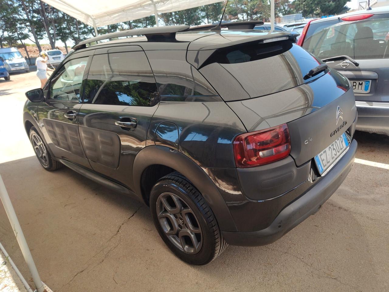 Citroen C4 Cactus 1.6 BlueHDi 100cv S&S Shine