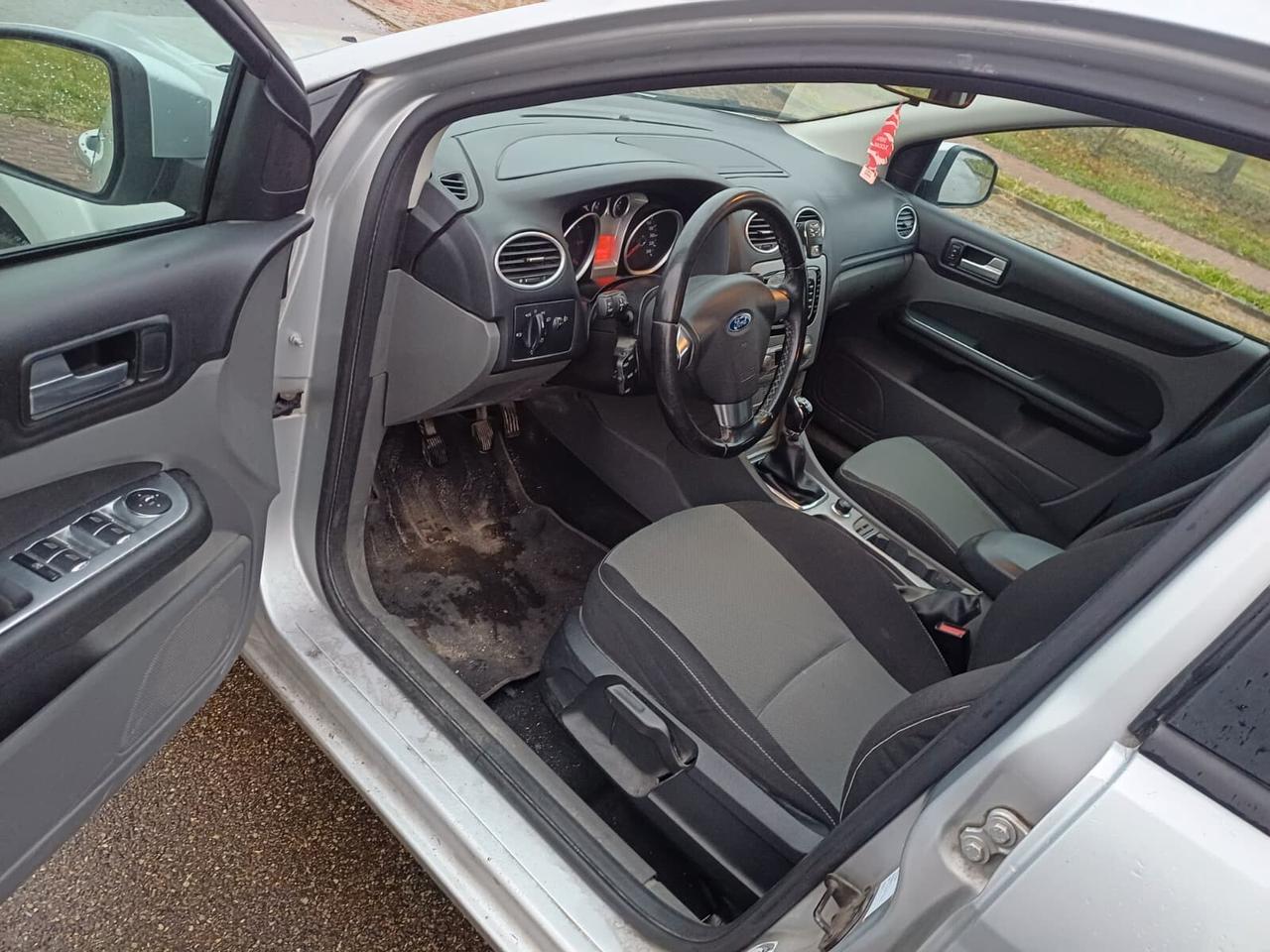 Ford Focus 1.6 TDCi (110CV) SW Tit. DPF