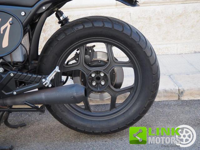BMW K 75 RT Cafe' Racer