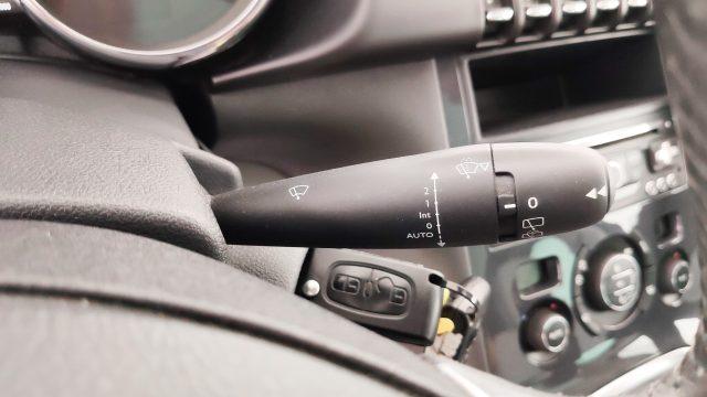 PEUGEOT 3008 BlueHDi 150 S&S Business