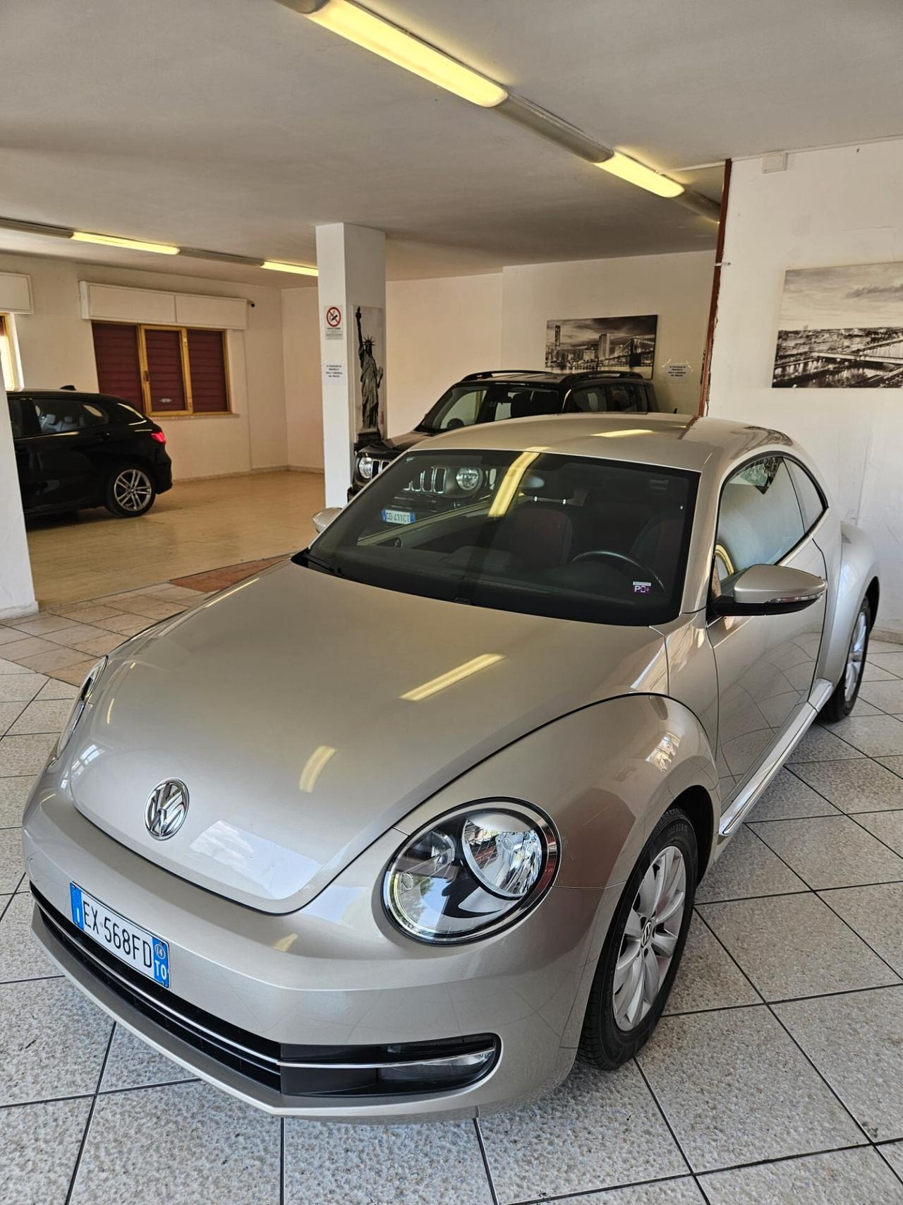 Volkswagen Maggiolino 1.6TDI 105cv 77kw Design