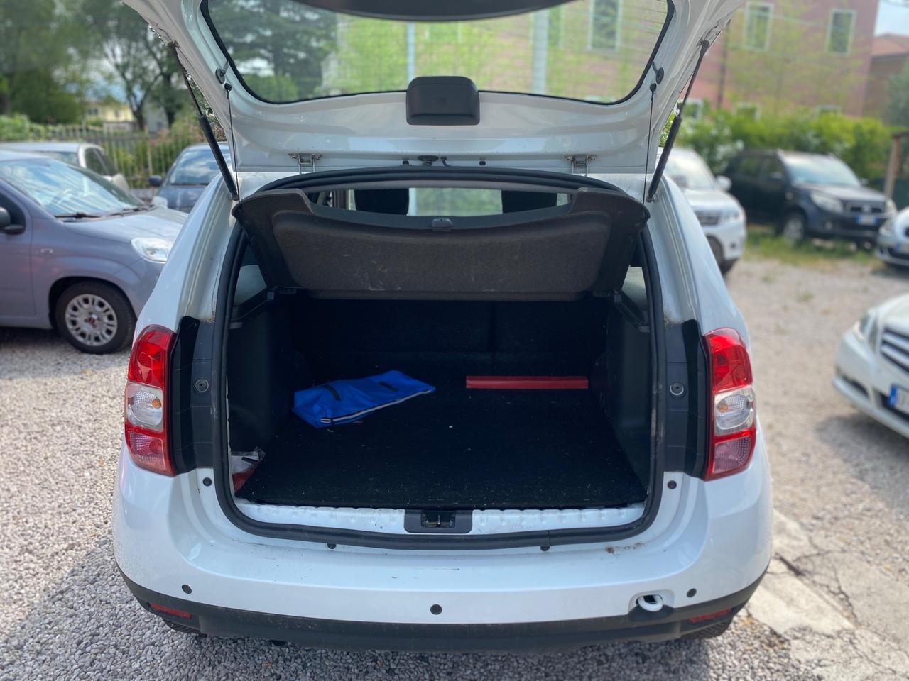 Dacia Duster 1.5 dCi 4x4 Lauréate Pochi km