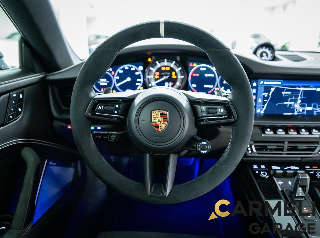 Porsche 911 992 4 GTS