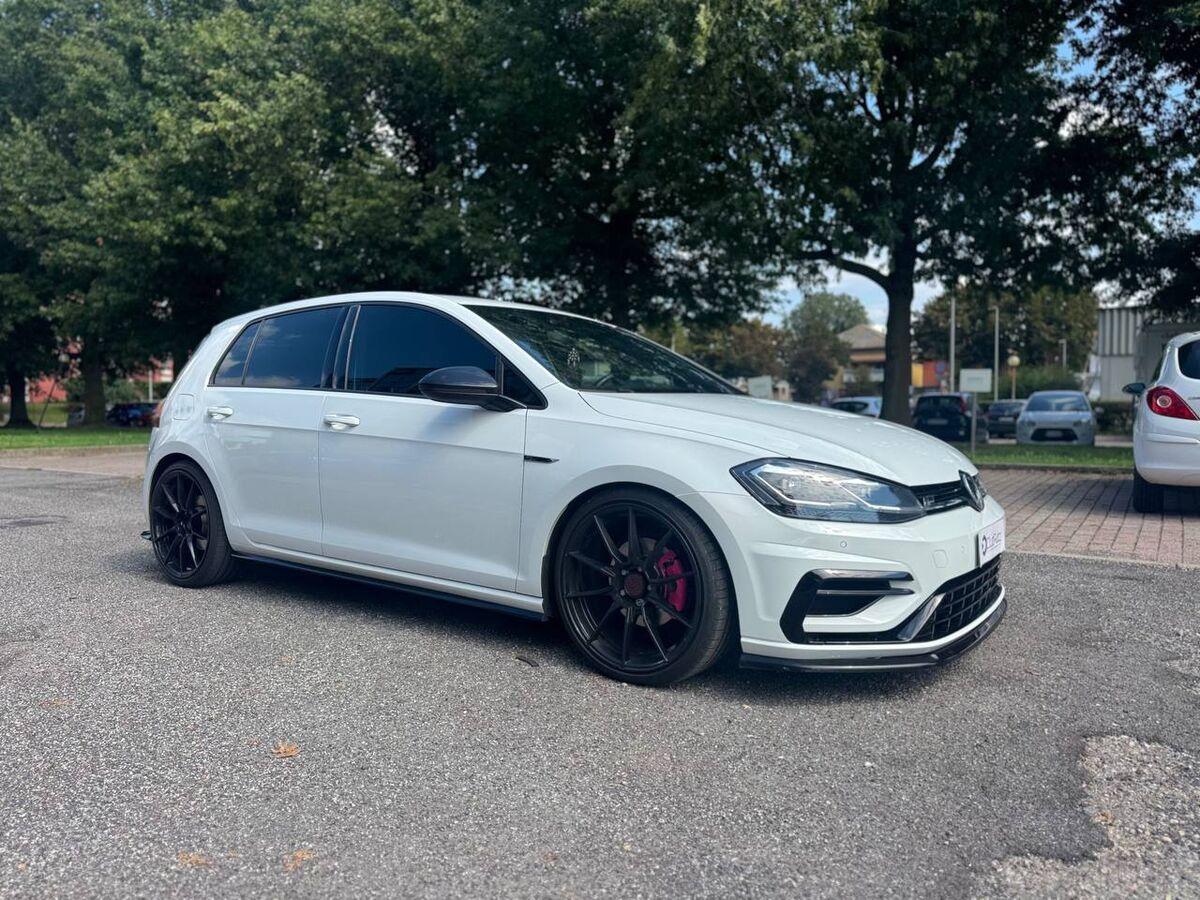 Volkswagen Golf 1.5 tsi Sport 150cv dsg