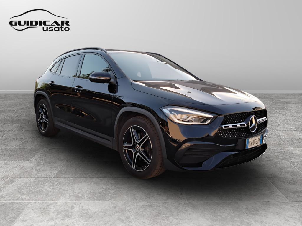 Mercedes-Benz GLA-H247 2020 - GLA 200 d Premium 4matic auto