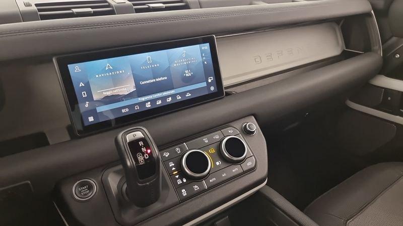 Land Rover Defender 110 3.0D I6 250 CV AWD Auto X-Dynamic SE