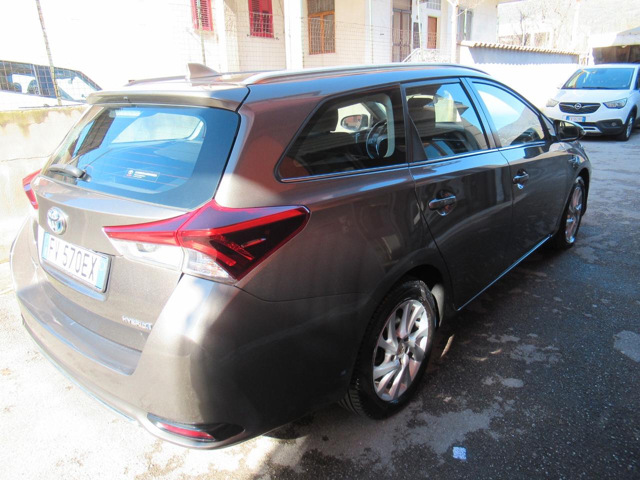 Toyota Auris Touring Sports 1.8 Hybrid Lounge