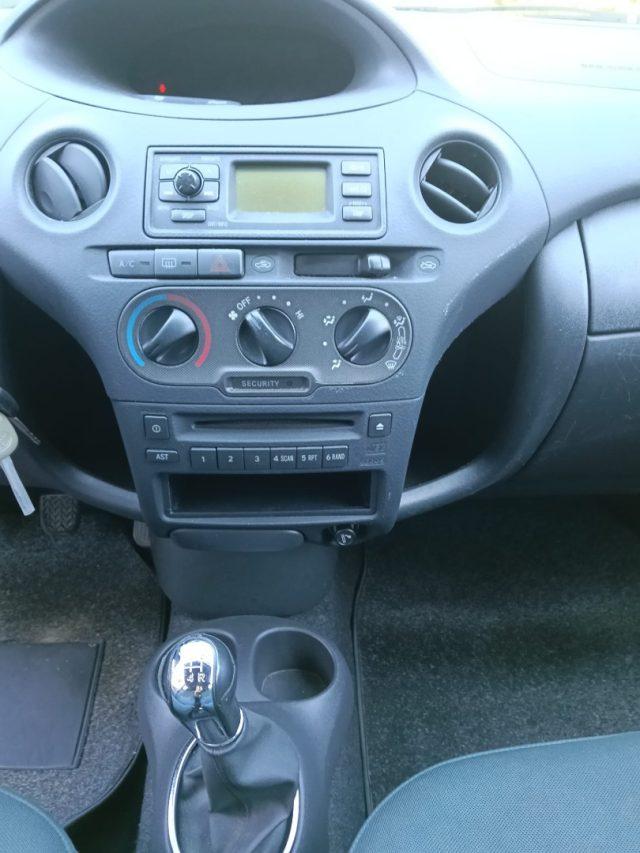 TOYOTA Yaris 1.0i 16V cat 5 porte Expo Clima *uniproprietario*