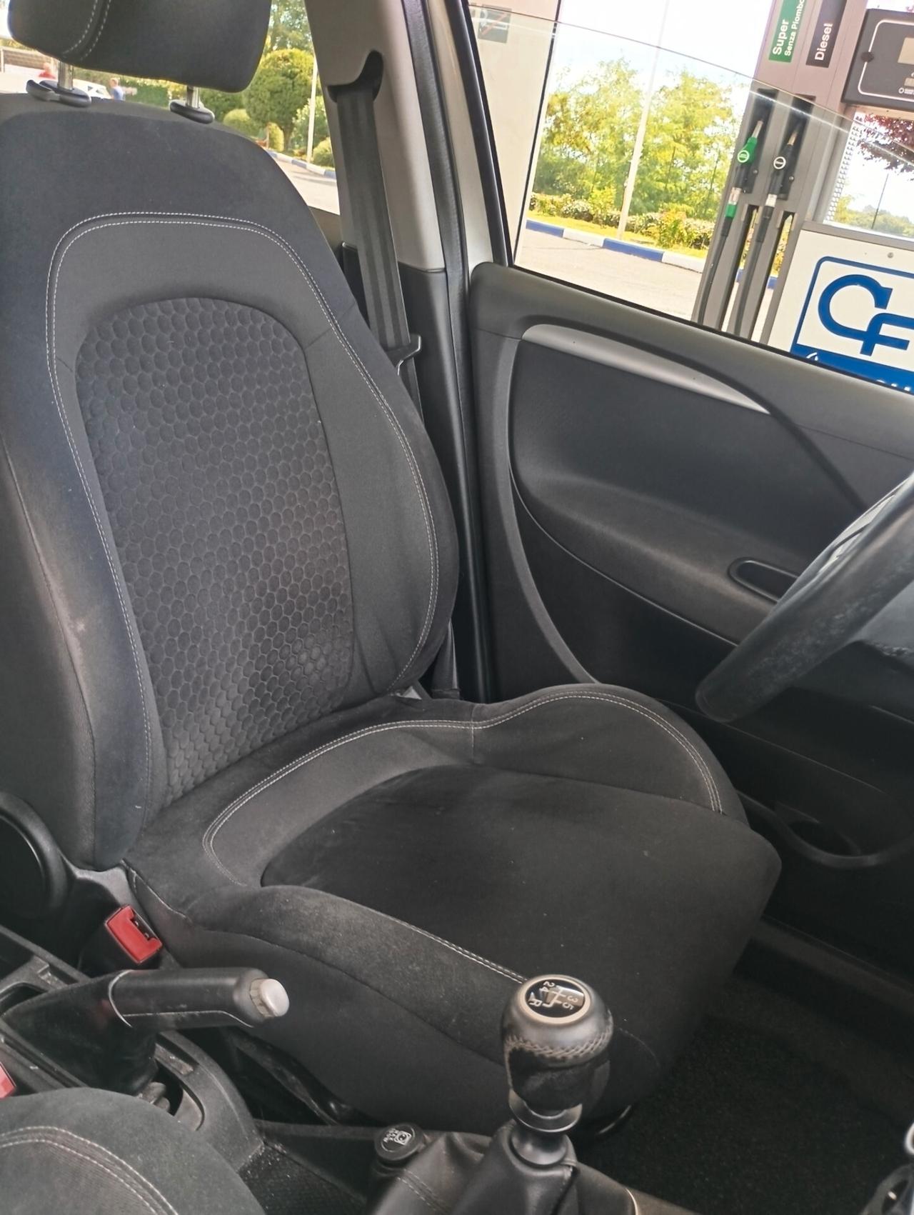 Fiat Punto 1.2 8V 5 porte Lounge UNIPRO'