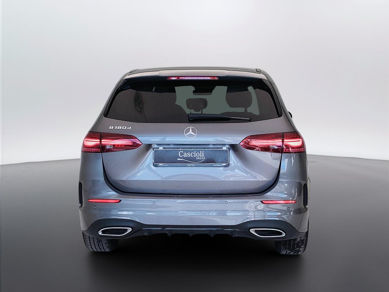 Mercedes-Benz Classe B - W247 2023 - B 180 d AMG Line Advanced Plus auto