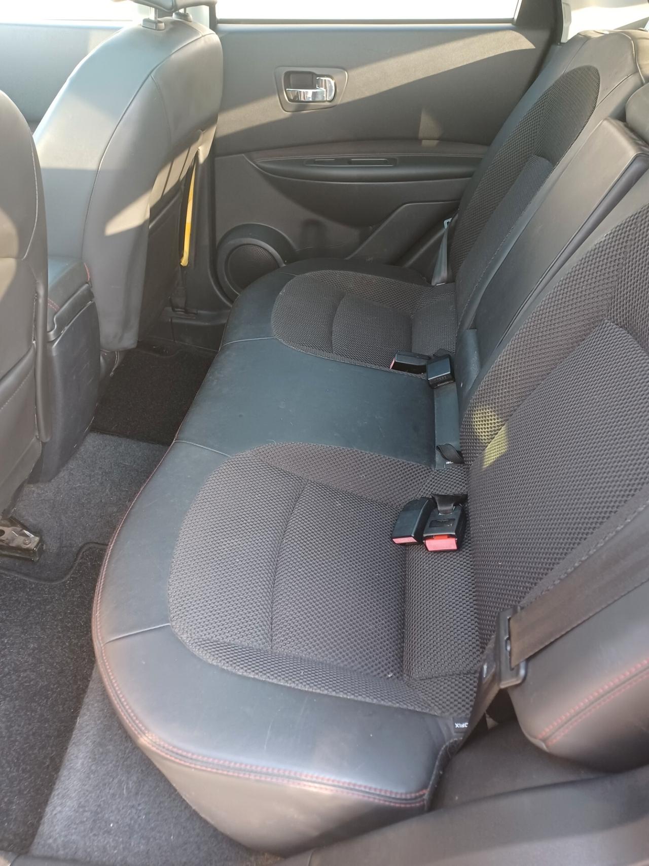 Nissan Qashqai 2.0 dCi n-tec AUTOMATICA 4X4