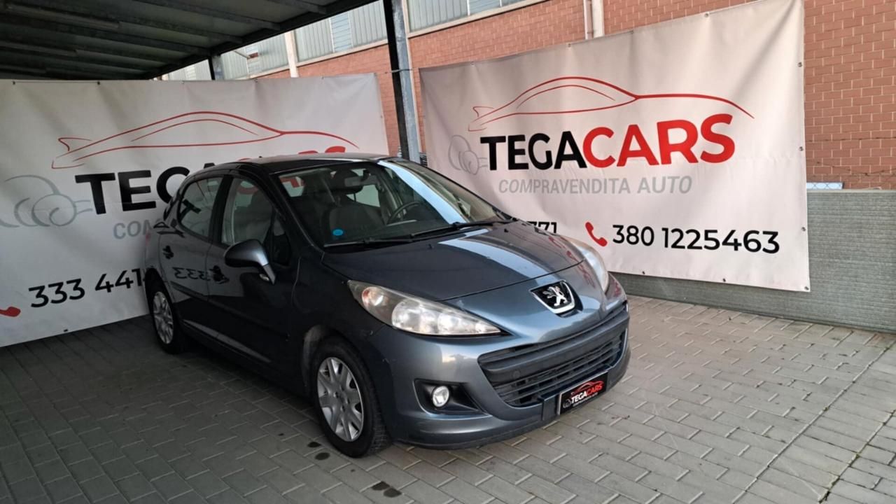 Peugeot 207 1.4 8V 75CV 5p. X Line ECO GPL