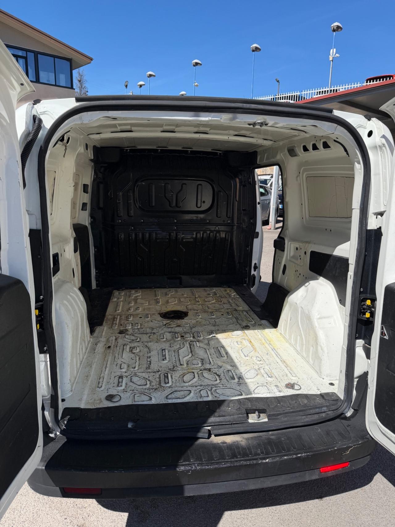 OPEL COMBO MAXI 2017