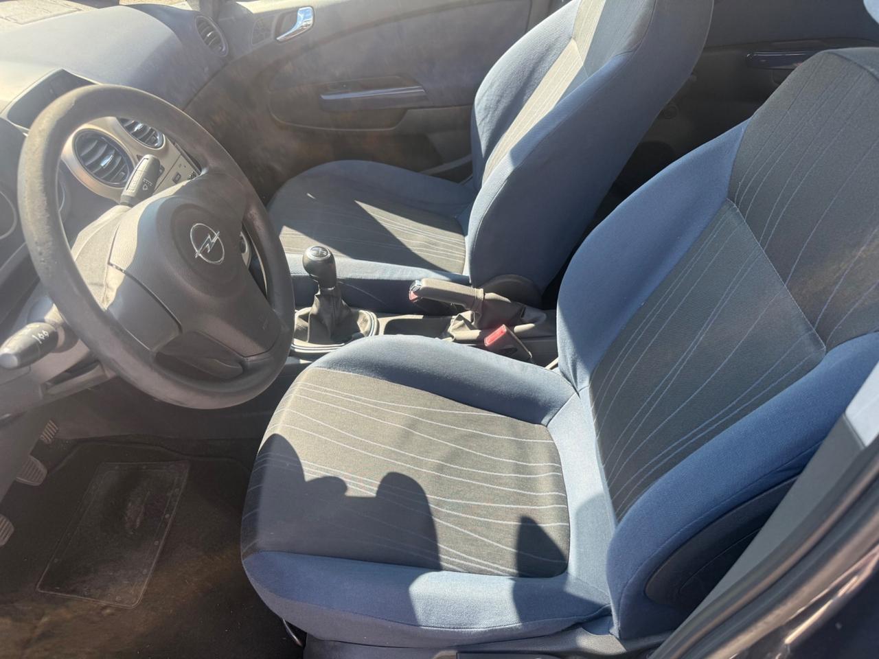 Opel Corsa 1.2 5 porte benzina