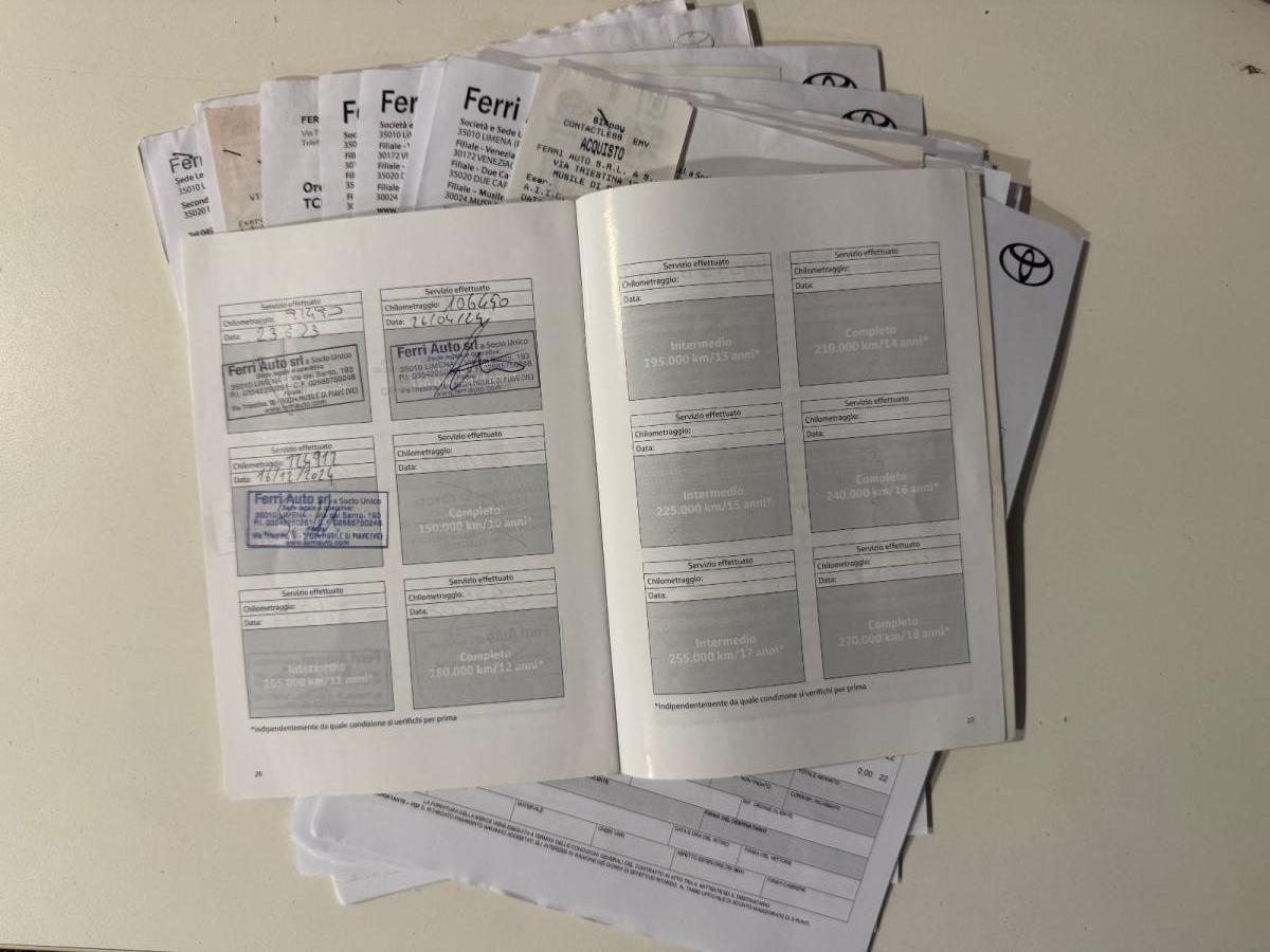 TOYOTA - Auris - TS 1.8 Hybrid Lounge #TAG.TOYOTA