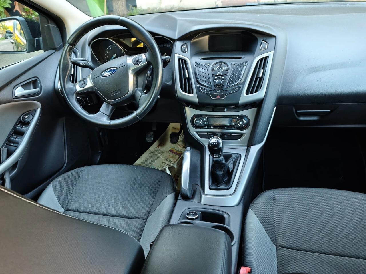 FORD FOCUS 1.0 101CV MODELLO PLUS