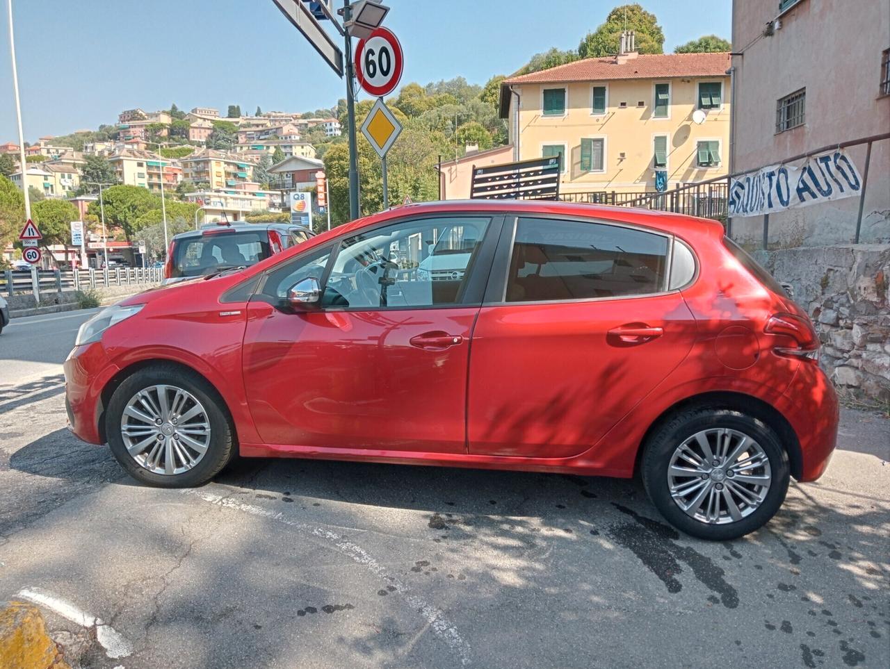 Peugeot 208 BlueHDi 75 S&S 3 porte Active OK neopatentati