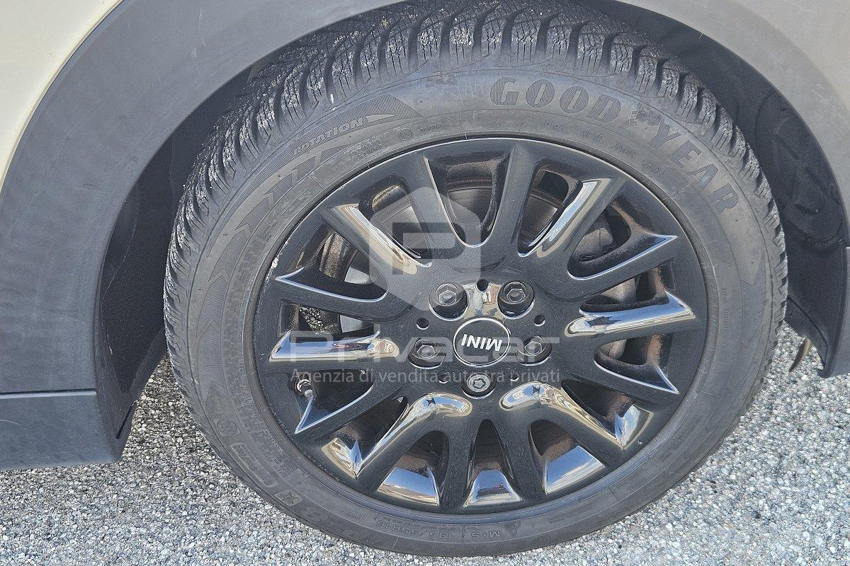 MINI Mini 1.5 Cooper Cabrio