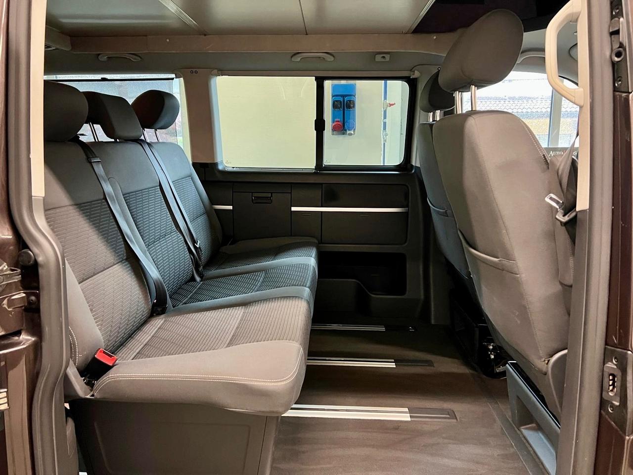 Volkswagen California - PORTABICI - TAVOLINO - GANCIO