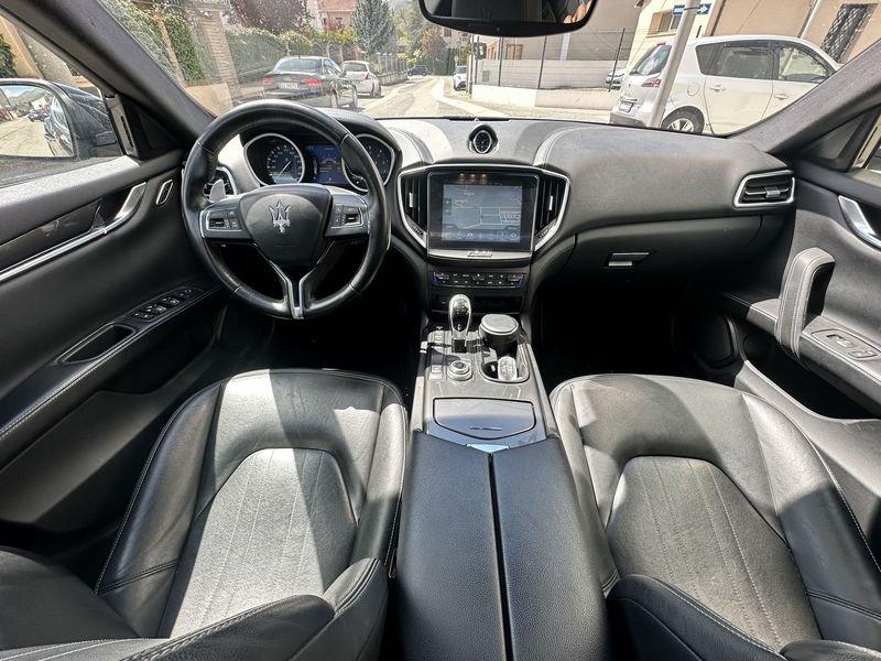 Maserati Ghibli 3.0 V6 350cv GranLusso auto
