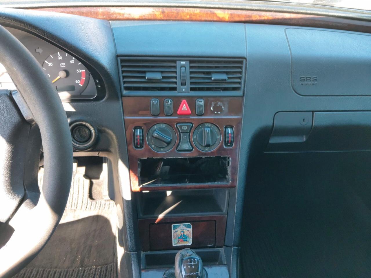 Mercedes-benz C 250 turbodiesel Elegance