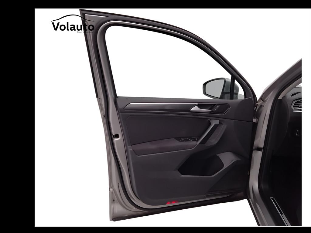 VOLKSWAGEN Tiguan II 2016 - Tiguan 2.0 tdi Sport 150cv