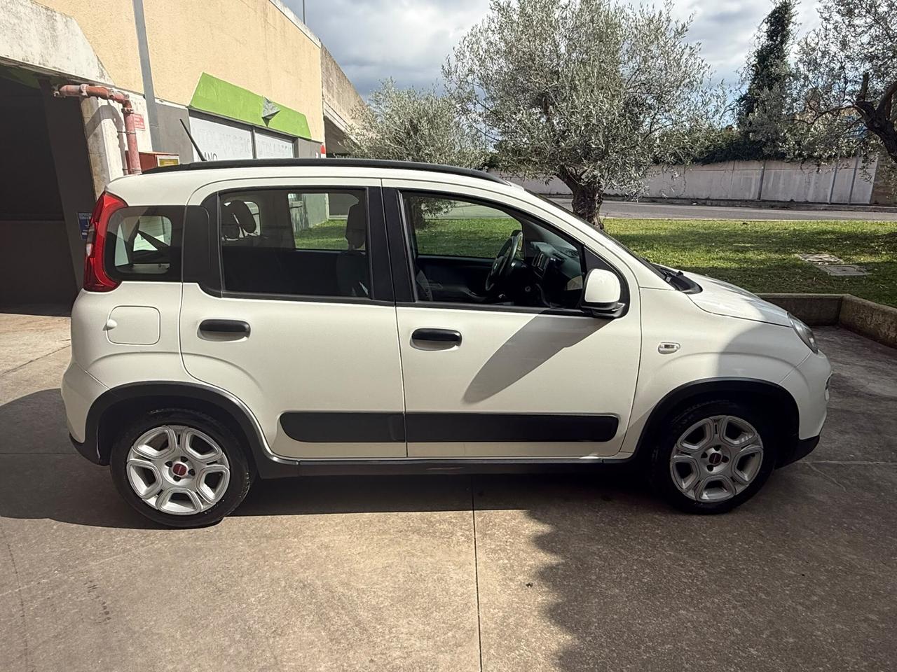 Fiat Panda 1.0 FireFly S&S Hybrid