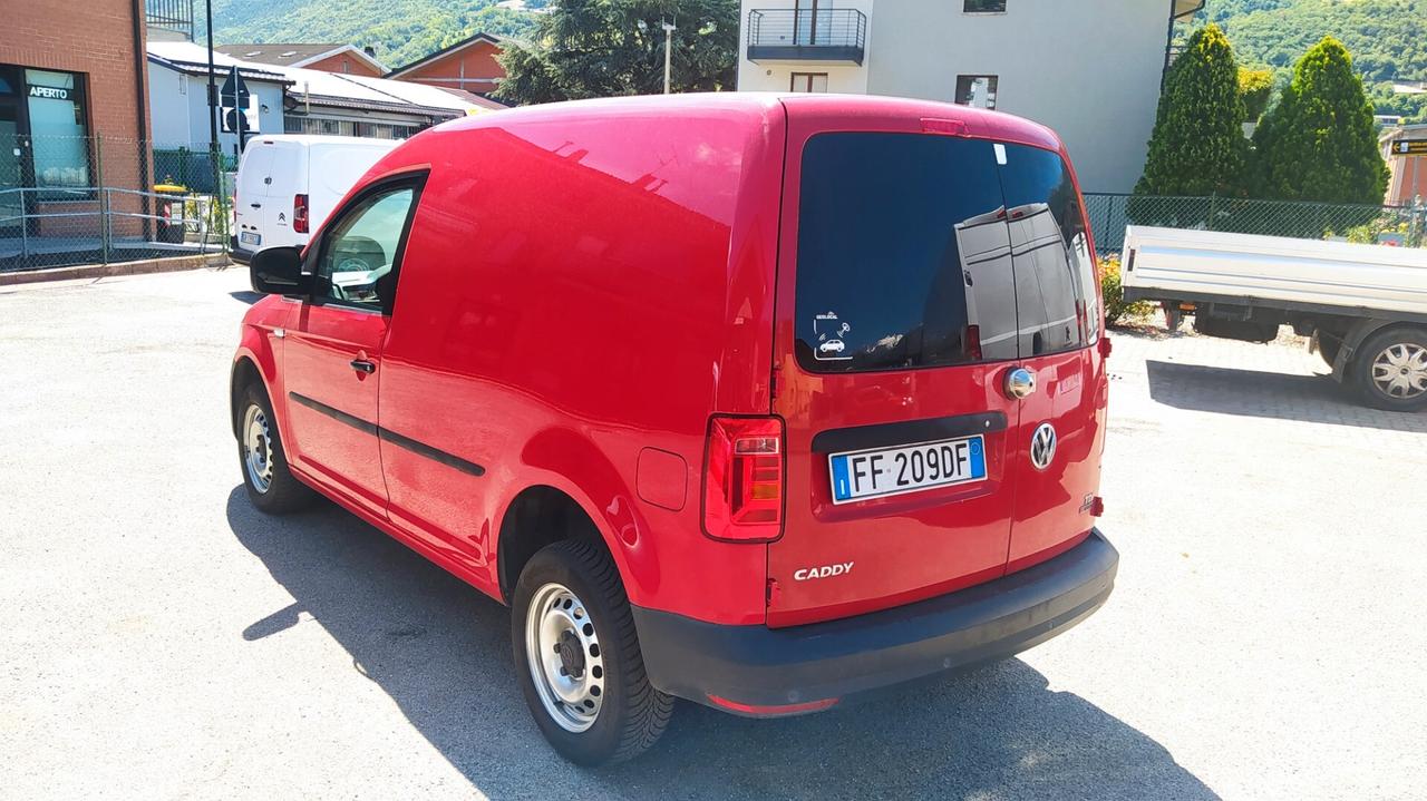 VOLKSWAGEN CADDY 4X4 TDI