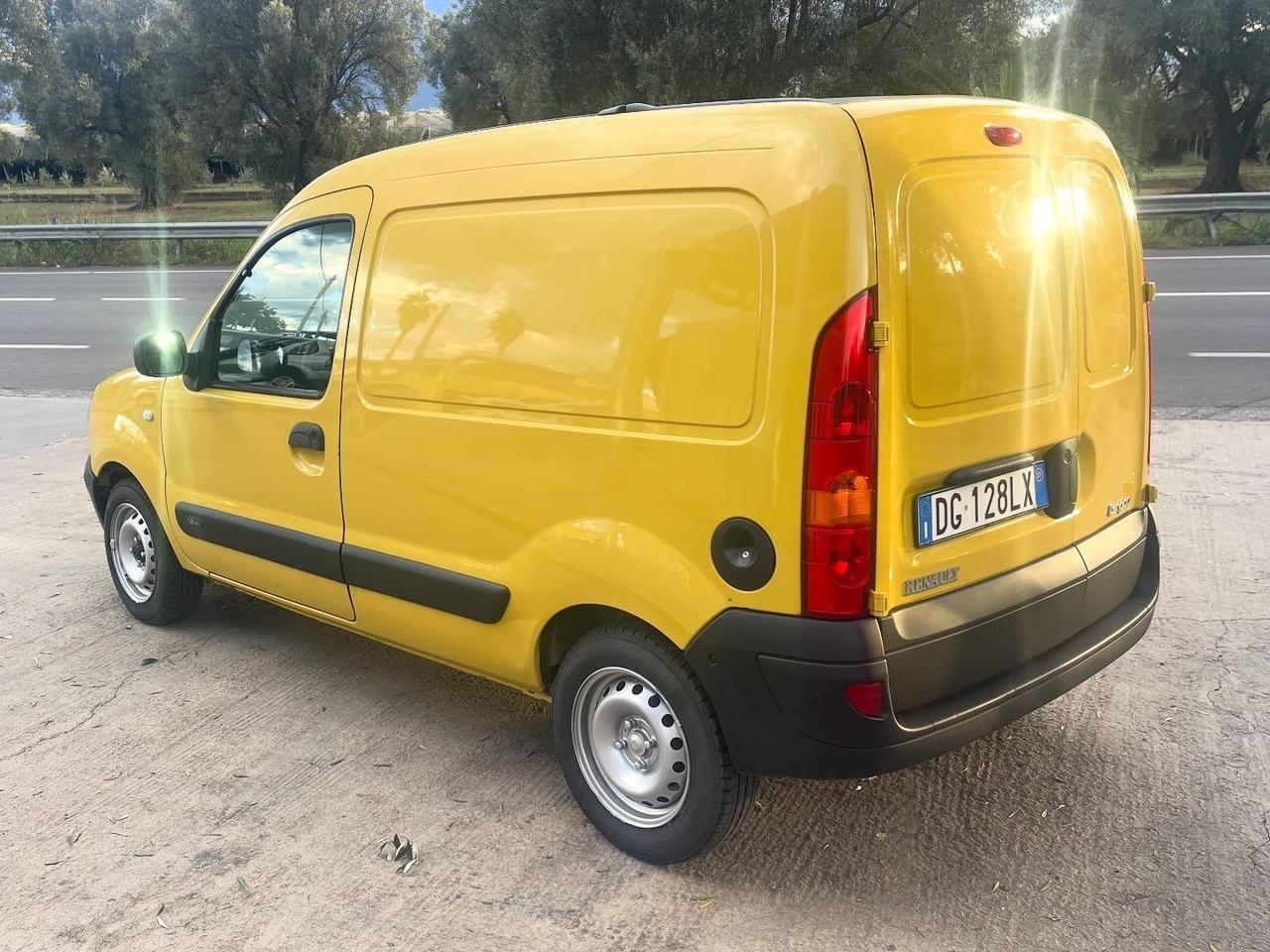 Renault Kangoo 1.2 16V 5p. Confort