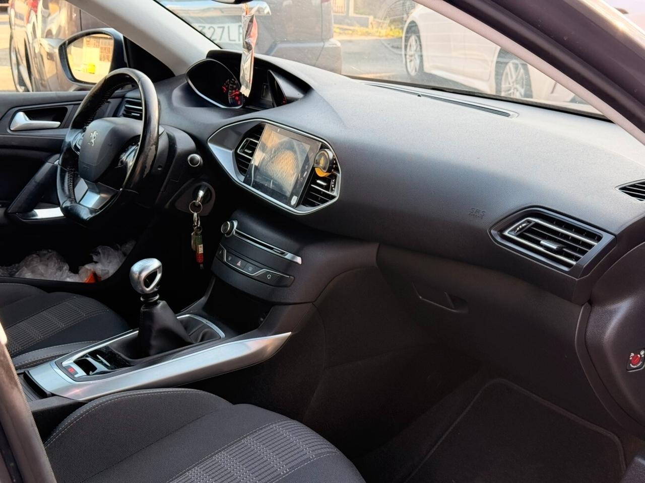 Peugeot 308 BlueHDi 120 S&S Active