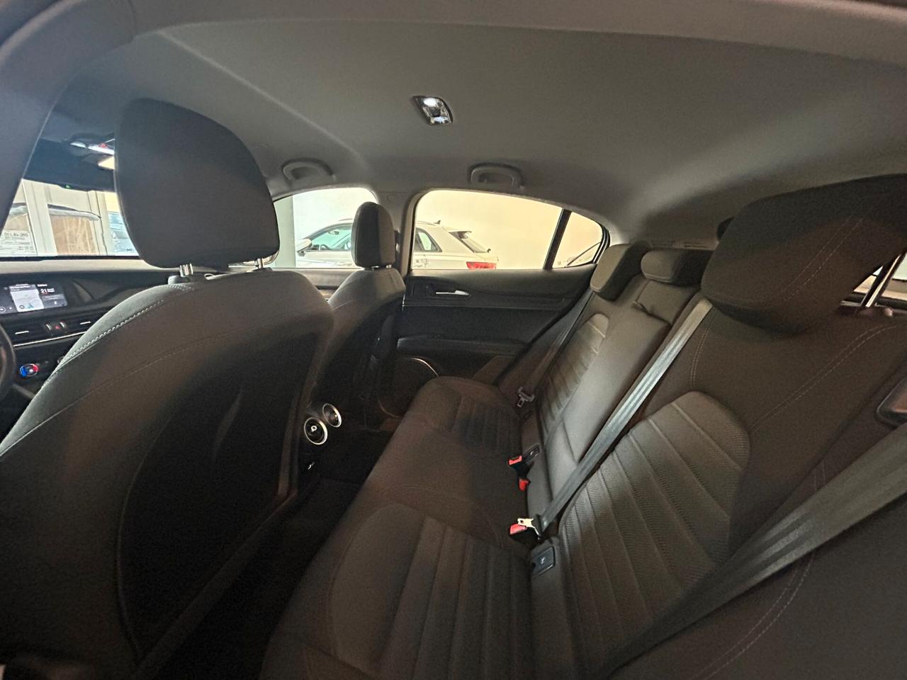 Alfa Romeo Stelvio 2.2 Turbodiesel 190 CV AT8 Q4 Business