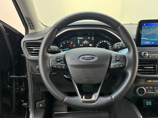 FORD Focus 1.0 Active AUTO|NEOPAT.LED|ACC|CARPLAY|17'