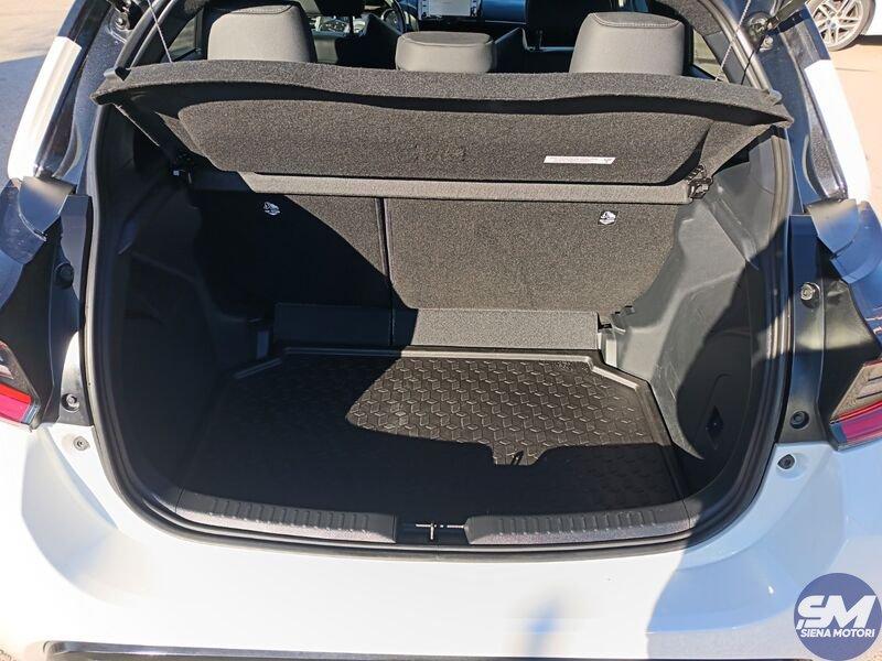 Toyota Yaris Hybrid Style MY21