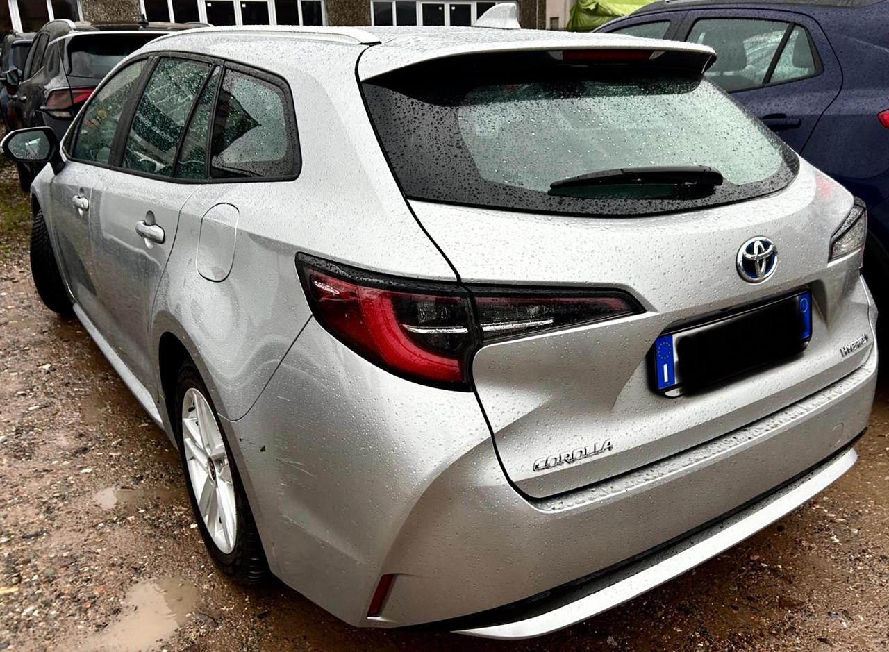 Toyota Corolla Touring Sports 1.8 Hybrid Business Tech