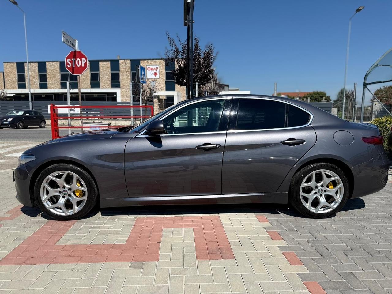 Alfa Romeo Giulia 2.2D 190CV AT8 Executive*UNICO PROP