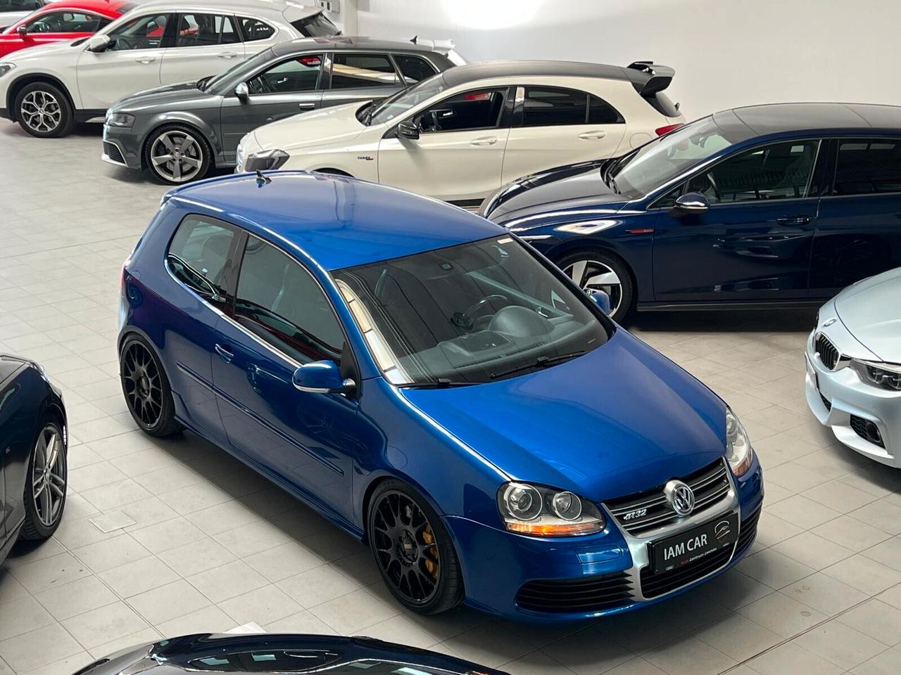 Volkswagen Golf 3.2 VR6 4mot. 3p. DSG R32