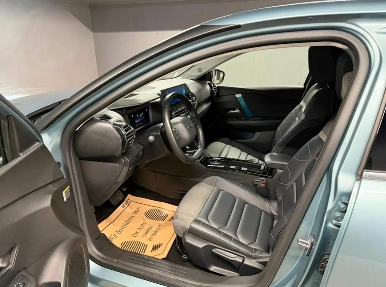 Citroen C4 e-C4 motore elettrico 136 CV Shine