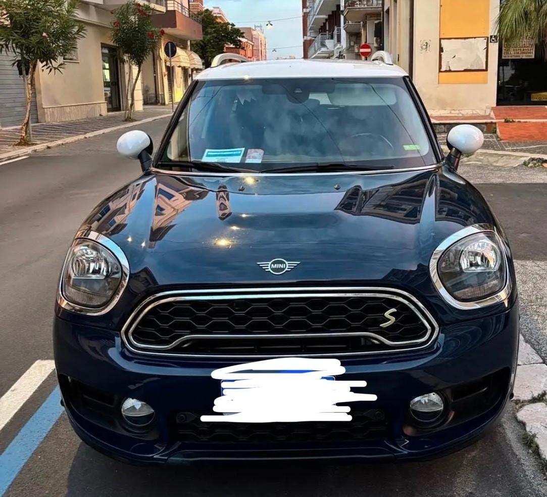 Mini Cooper Countryman 1.5 SE Hype ALL4 Automatica solo da Qualitycars Pescara