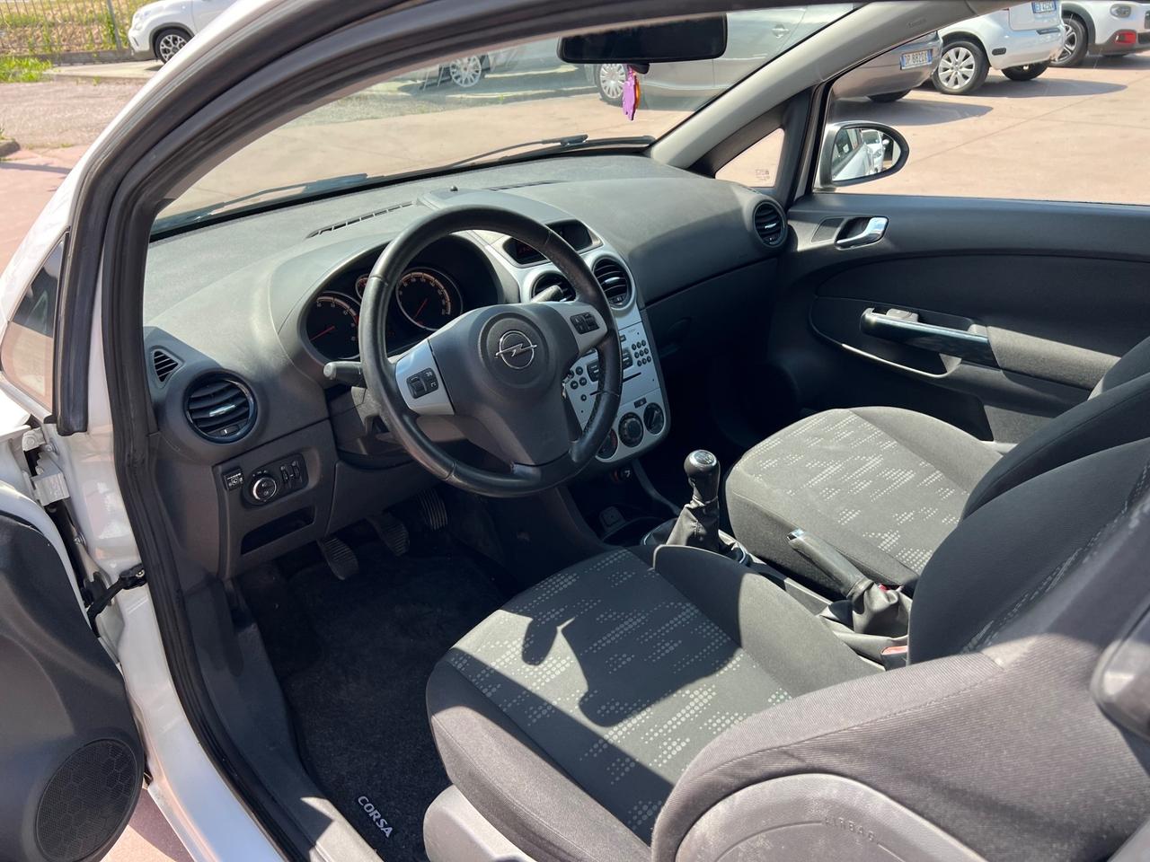 Opel Corsa 1.2 85CV 3 porte GPL-TECH Elective