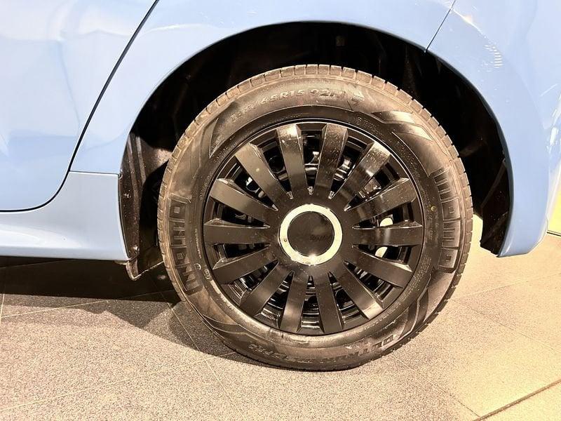 Toyota Yaris 1.0 Active 72 cv